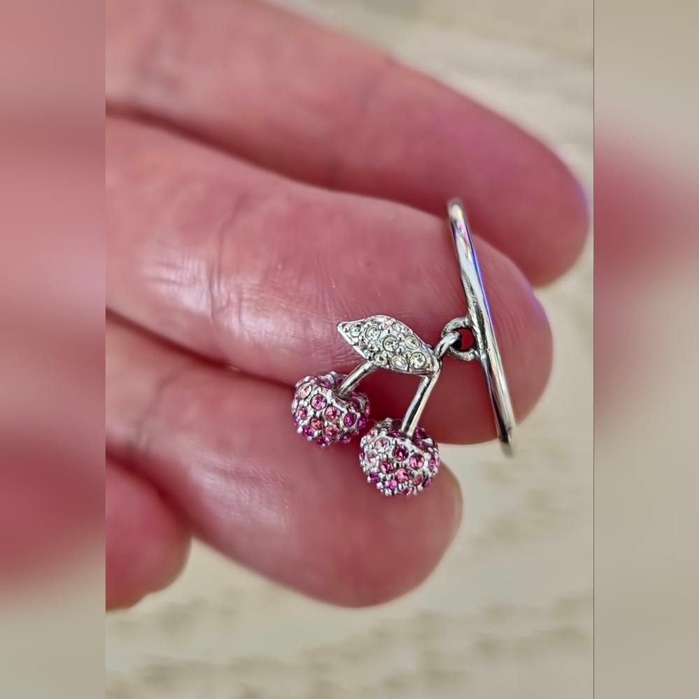 Swarovski Cherry Ring